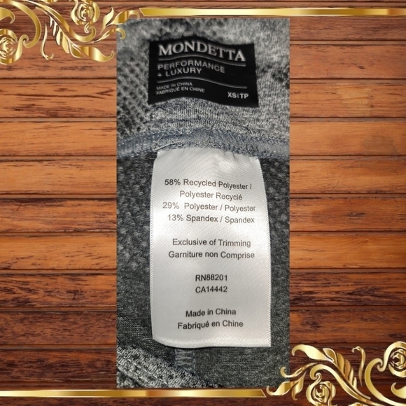 Mondetta Performance + Luxury Light Gray Camo Leggings Size XS With Pockets NWT - Picture 10 of 10